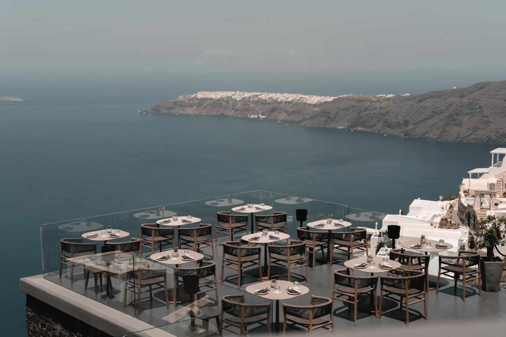 Kivotos Santorini Hotel อิเมโรวิยอน ภายนอก รูปภาพ