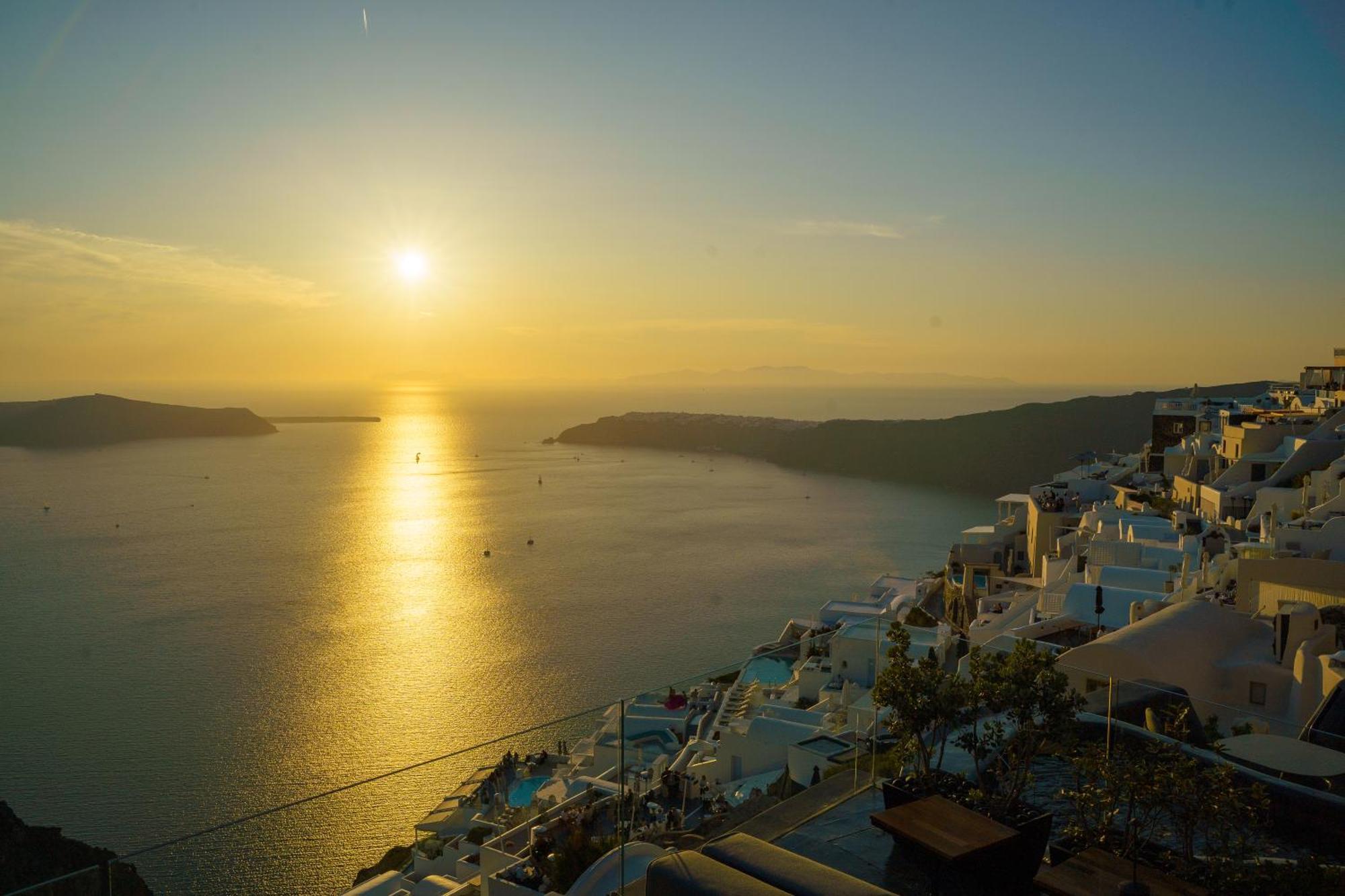 Kivotos Santorini Hotel อิเมโรวิยอน ภายนอก รูปภาพ