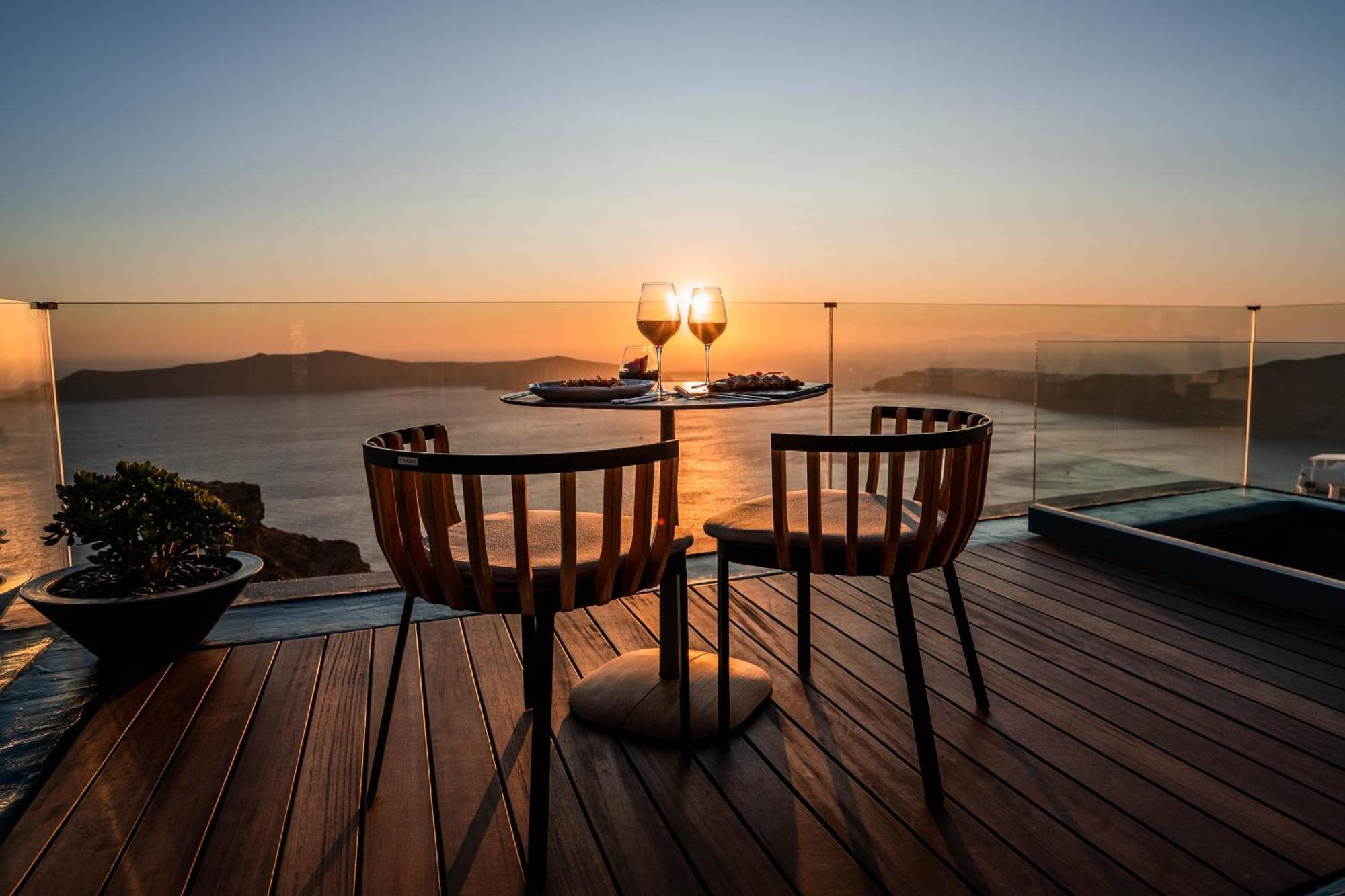Kivotos Santorini Hotel อิเมโรวิยอน ภายนอก รูปภาพ